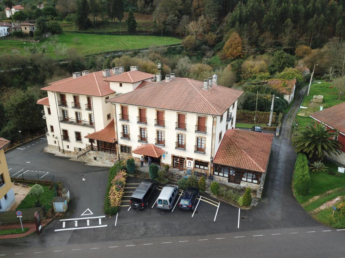 Hotel Valle Las Luinas Сото-де-Луинья Экстерьер фото