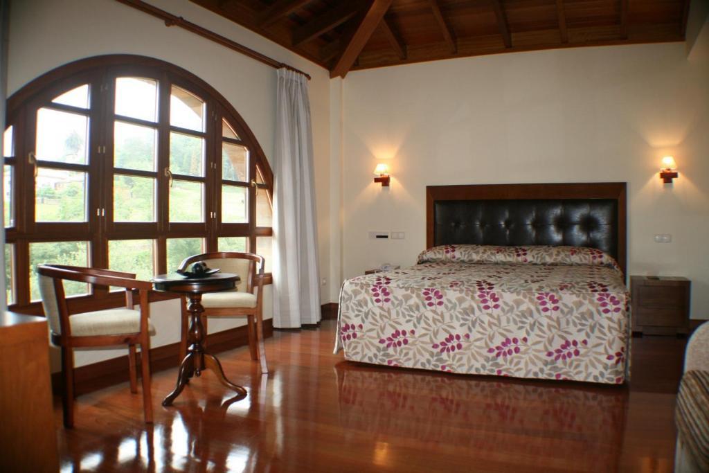 Hotel Valle Las Luinas Сото-де-Луинья Номер фото