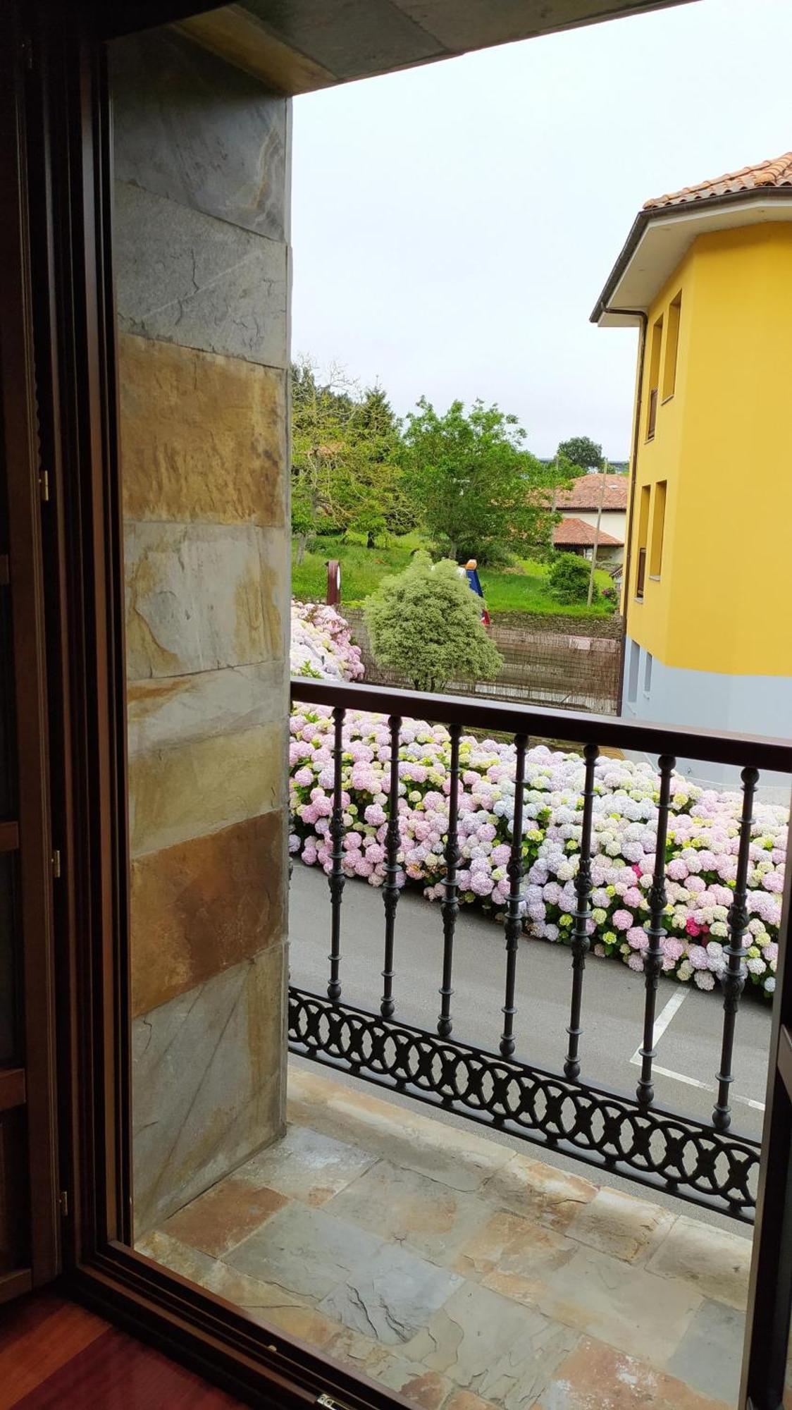 Hotel Valle Las Luinas Сото-де-Луинья Номер фото