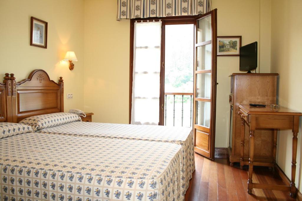 Hotel Valle Las Luinas Сото-де-Луинья Номер фото